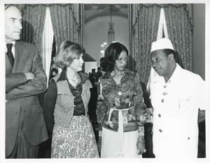 Loise Butler talking with William R. Tolbert, Jr. (President of Liberia). September 23, 1976, 1976-09-23