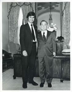 Carl Albert posing with Matt Hodes on April 30, 1975, 1975-04-30
