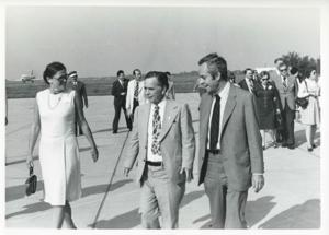 Group of people at an unidentified function., 1975-08-04