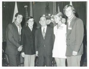 Carl Albert standing with the Washington Workshop Students-Paul George, Mark Shiffrin, Mary Bucaro, and Steve Foster. August 3, 1971, 1971-08-03