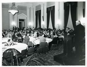 People at the reception for freshman members of the 94th Congress. December 1, 1975, 1975-12-01