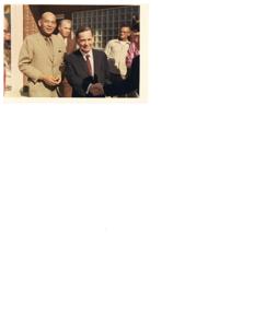 Carl Albert at a veterans&#39; event. Hugo, Oklahoma 1970, 1970-01-01 - 1970-12-31