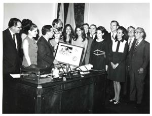 Apollo 15 plaque presentation July 26, 1971, 1971-07-26