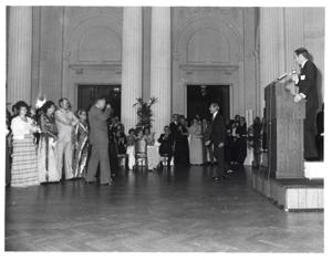 Carl Albert speaking at the American Revolution Bicentennial Ball in Oklahoma. October 2, 1976, 1976-10-02