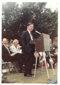 Carl Albert with unidentified people., 1970-01-01 - 1976-12-31