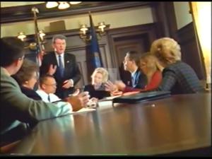 2002 - U.S. House of Representatives - Clement Leroy (Butch) - Otter - &quot;Economy&quot;, 2002-01-01 - 2002-12-31